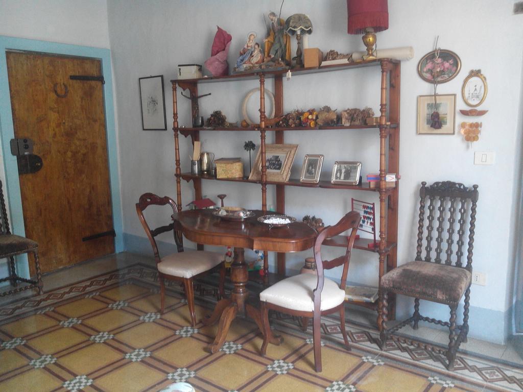 치타디카스텔로 Palazzo San Florido B&B 외부 사진