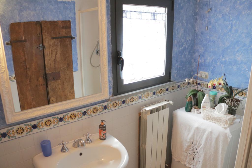 치타디카스텔로 Palazzo San Florido B&B 외부 사진