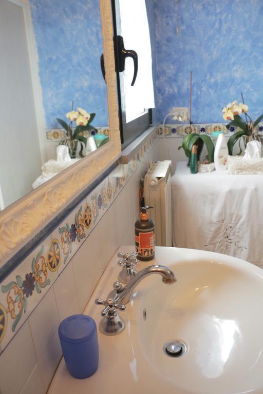 치타디카스텔로 Palazzo San Florido B&B 외부 사진